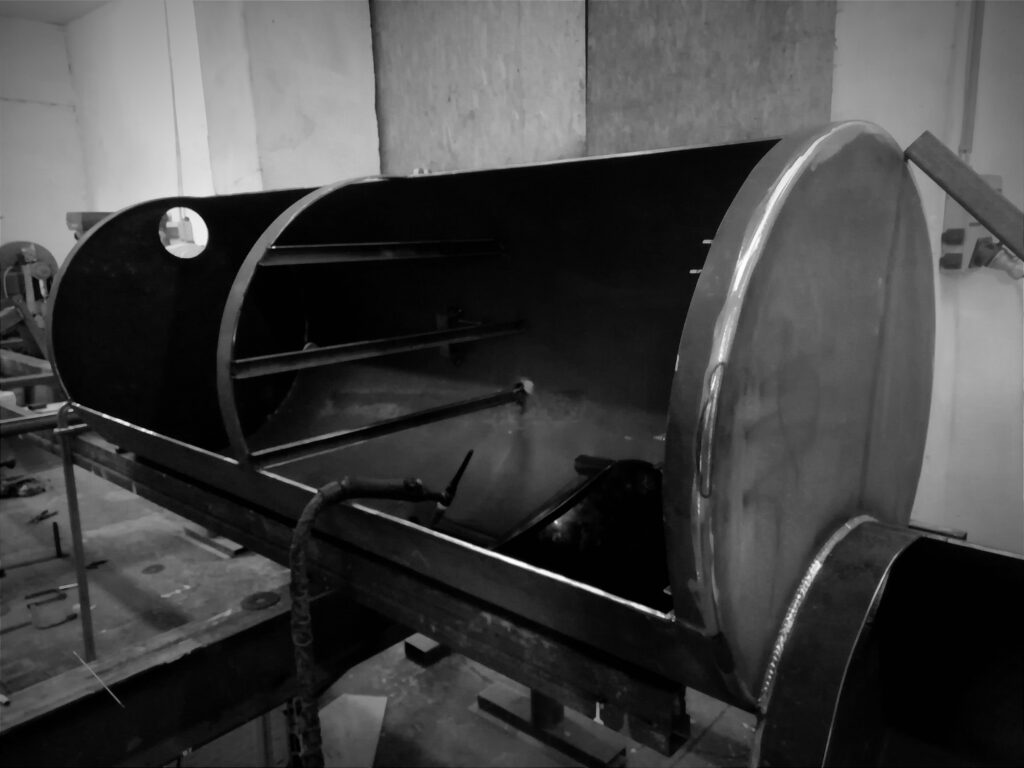 BBQ grillező készítése, Lukács Vas referencia munka