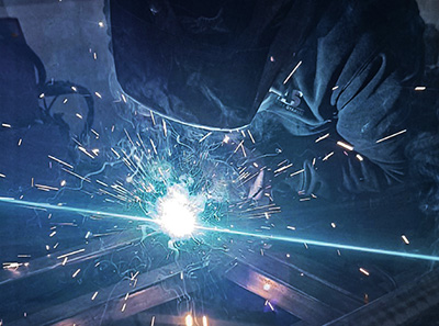 Hegesztés professzionálisan, országosan is - Lukács Vas