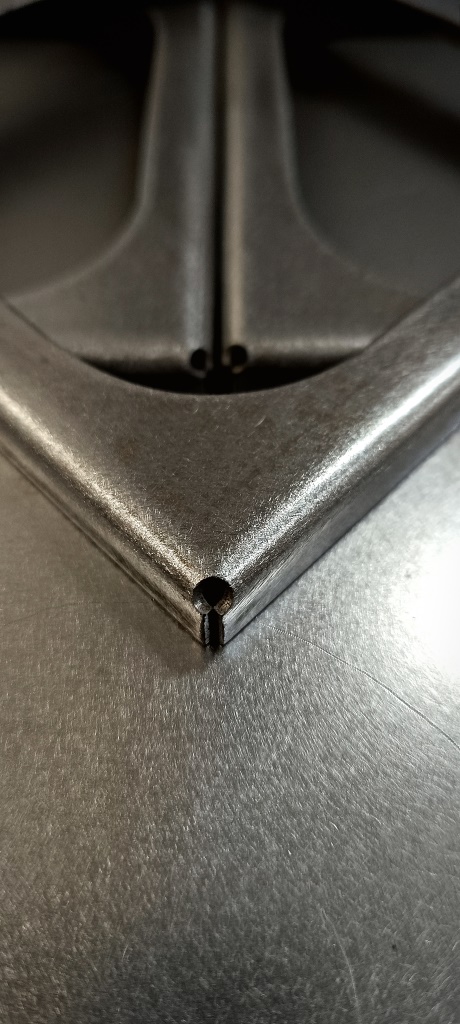 Egyedi fémtermék gyártás, professzionális rozsdamentes acélszerkezetek gyártása - Lukács vas